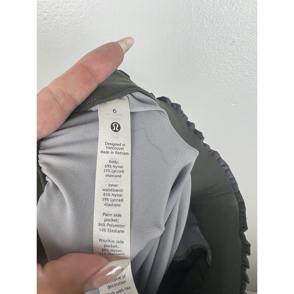 Lululemon Heritage Camo Keep Moving Pants Size 6 High Rise 7/8 Lavender Crop - Picture 8 of 11